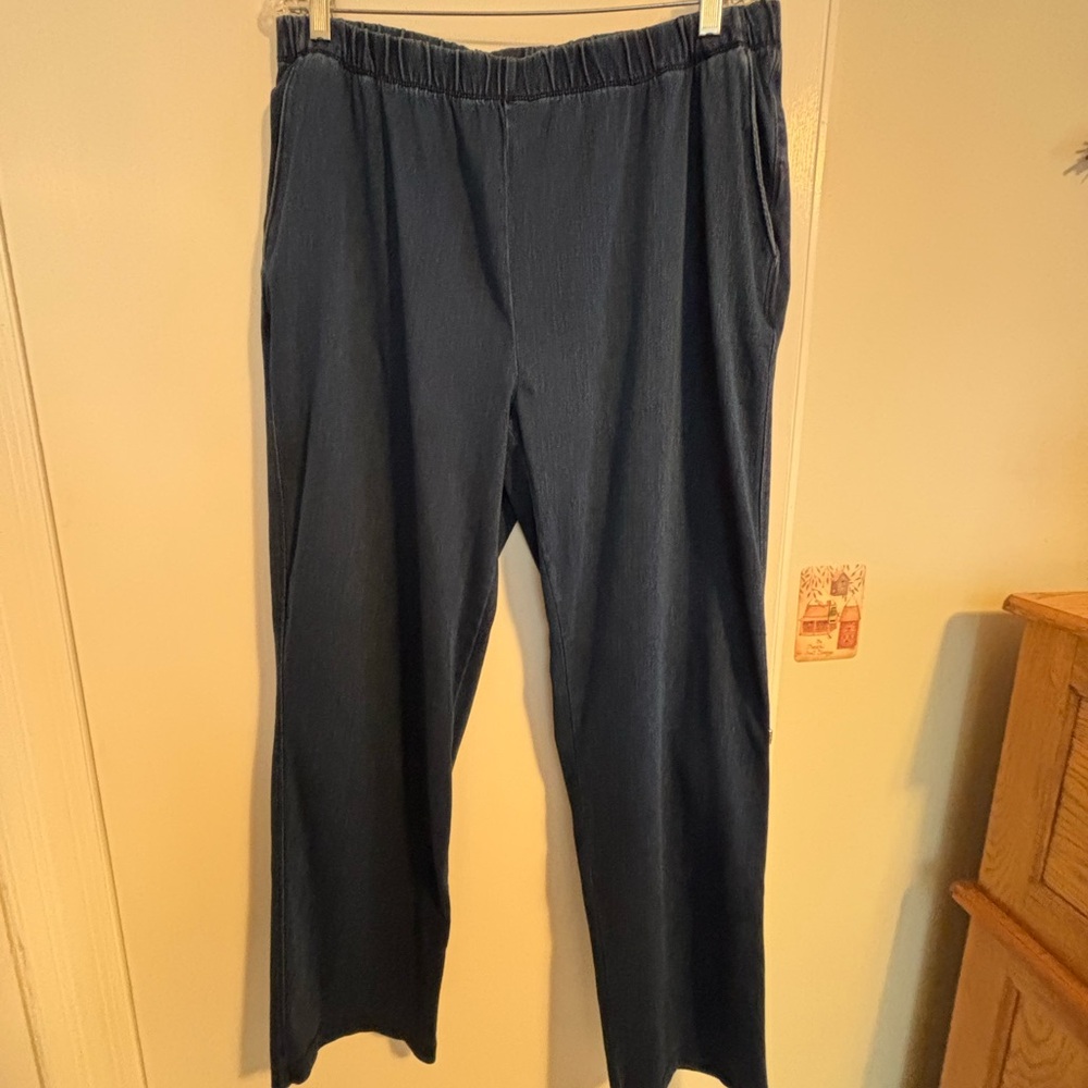 Lands End denim knit pants